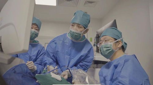 破壁進(jìn)行時(shí) 直擊301醫(yī)院手術(shù)室，看國產(chǎn)介入超聲如何精準(zhǔn)“導(dǎo)航”生命禁區(qū)